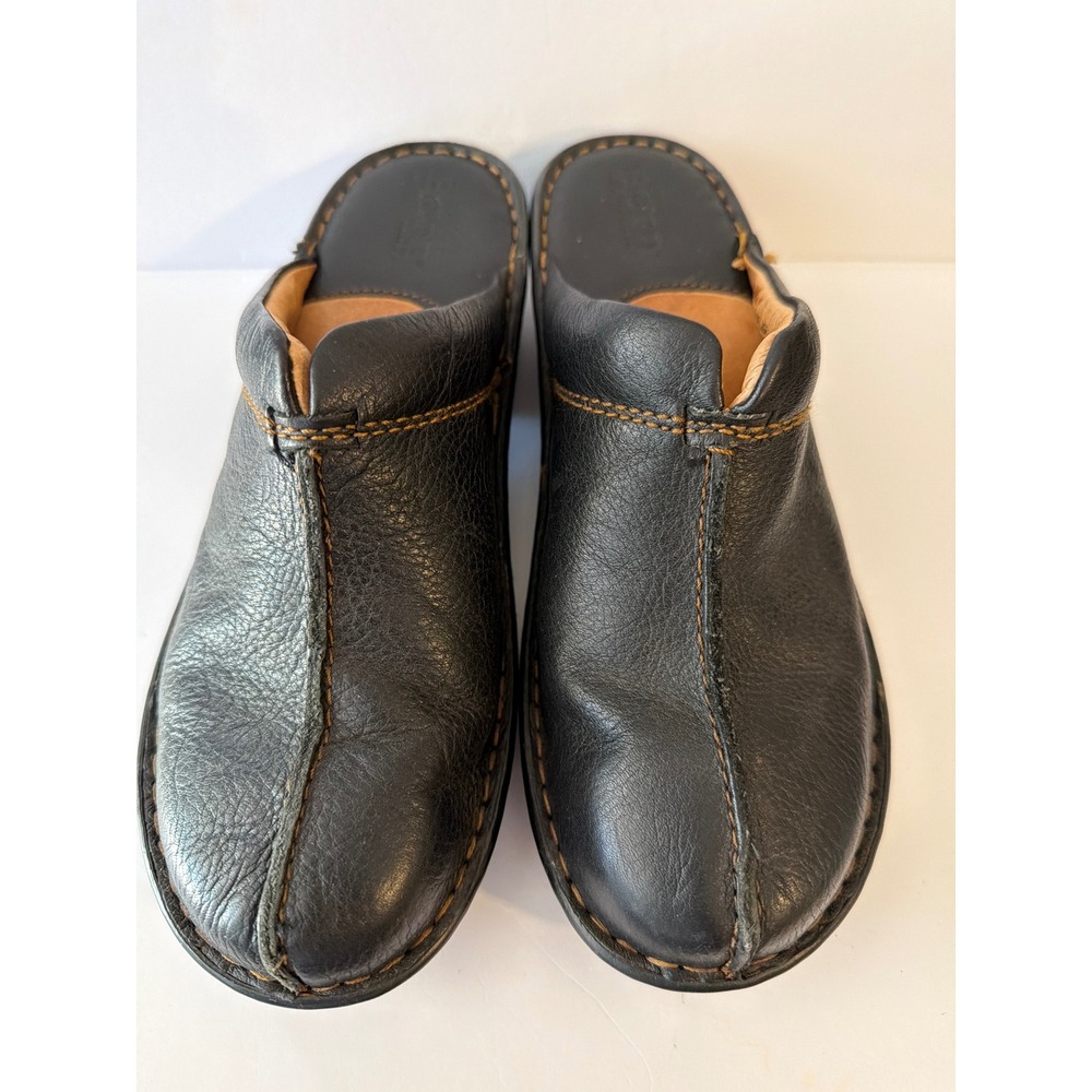 Born Black Leather Clogs Mules‎ Womens 7M Hand Crafted B72503 Contrast Stitching